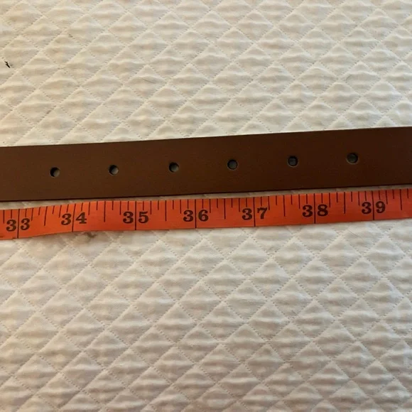 J Crew Classic brown leather, brass buckle dress belt M/L 36” preppy core - Picture 8 of 9
